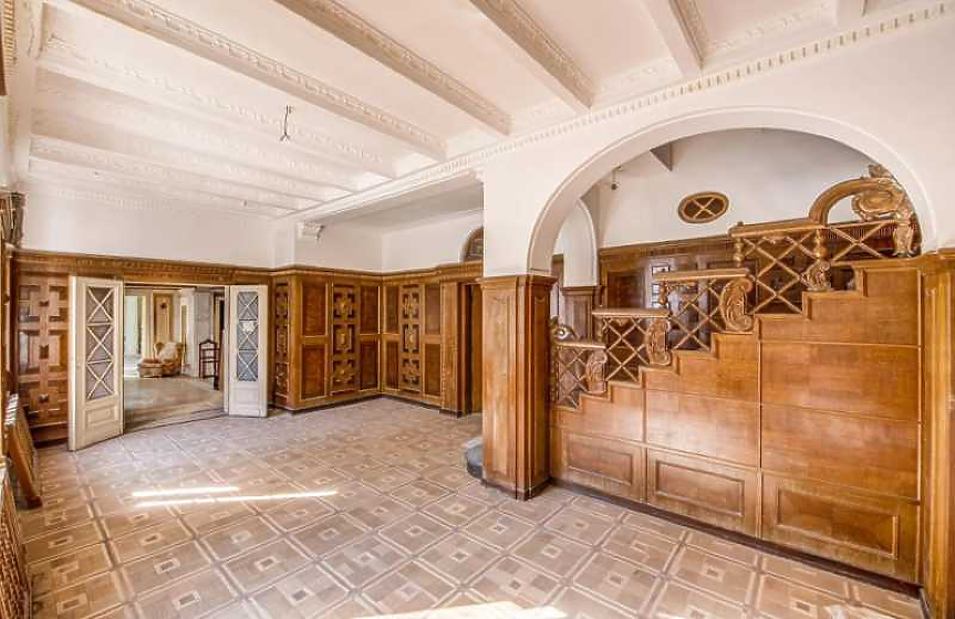 Протоколна резиденция на Николае Чаушеску / Sothebys 