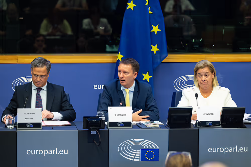 Въпрос за 2 трилиона евро раздели мненията в ЕП и ЕК