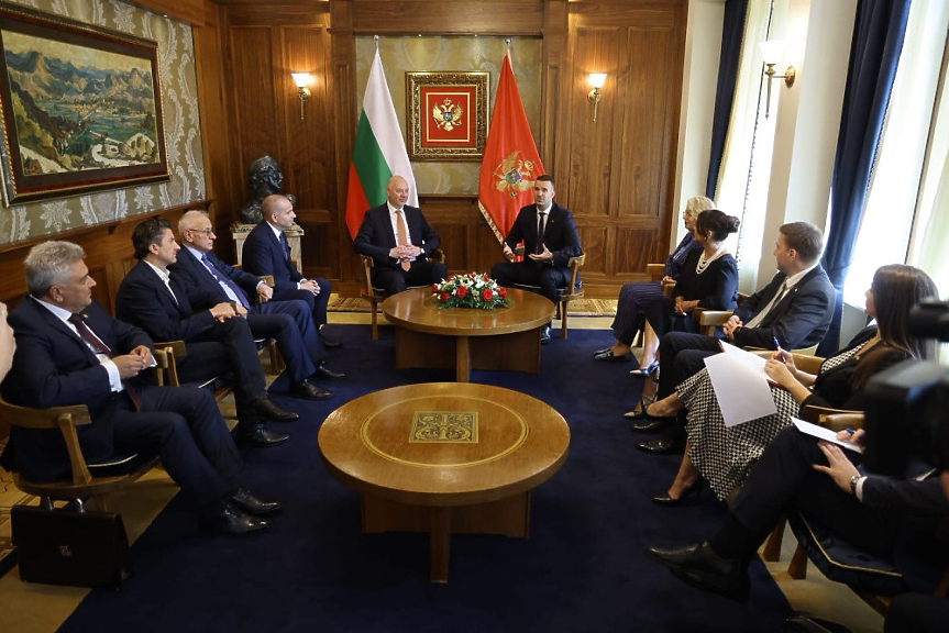 Среща между министъра на туризма на България Мирослав Боршош и неговия черногорски колега Симонида Кордич; ©Министерство на туризма