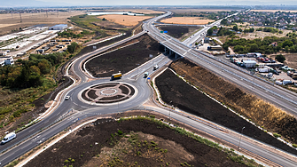 63 км за повече от десетилетие: България има още една цяла магистрала (снимки)