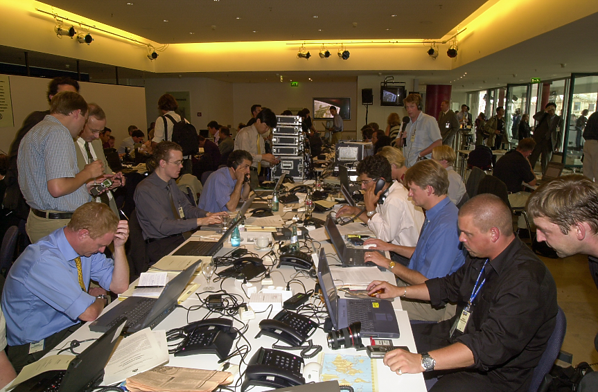 На 1 януари 2026 г. България ще стане 21-вата държава членка на ЕС, която ще приеме единната европейска валута