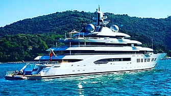 САЩ продават на търг 106-метрова мегаяхта на руски милиардер