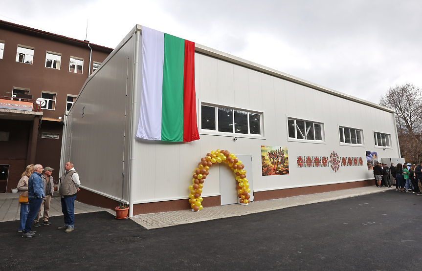 Новата учебна 2025/2026 г: Всичко за новите идеи, изпитите и ваканциите