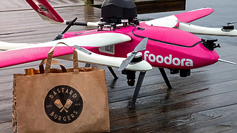 Доставка на храна с дрон: Как норвежки стартъп променя играта?