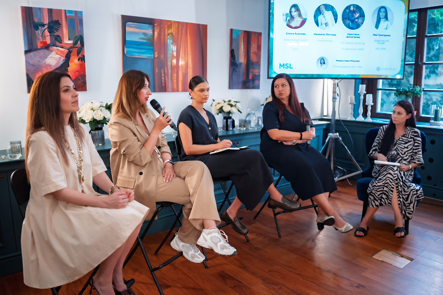 Доверието в инфлуенсърите у нас спада, AI съдържанието отблъсква потребителите