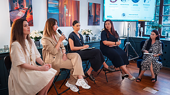 Доверието в инфлуенсърите у нас спада, AI съдържанието отблъсква потребителите