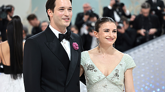 Vogue с нов лидер: Коя е Клои Мал, която пое управлението от Анна Уинтур след 37 години