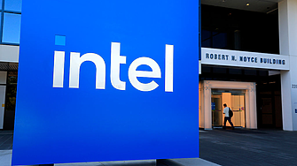 SoftBank придобива дял за $2 млрд. в Intel