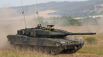 Гръцката METLEN строи завод за танкове Leopard 2A8, след придобиването на българска енергийна компания