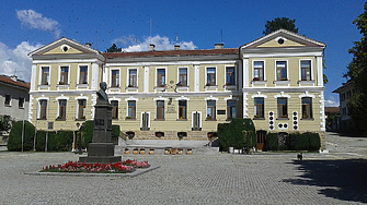 Котел и Вълчи дол събират над 90% от местните данъци - изпреварват големите градове