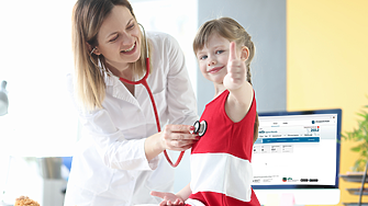 Дигиталните здравни картони на децата стигнаха до училища и градини