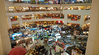 Оборотът в търговията на дребно с 6% ръст на годишна база през юли