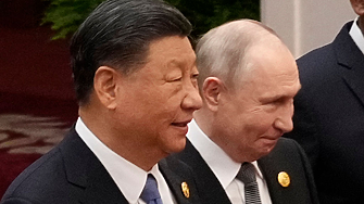 Микрофон улови Путин и Си Дзинпин да си говорят за трансплантации и безсмъртие