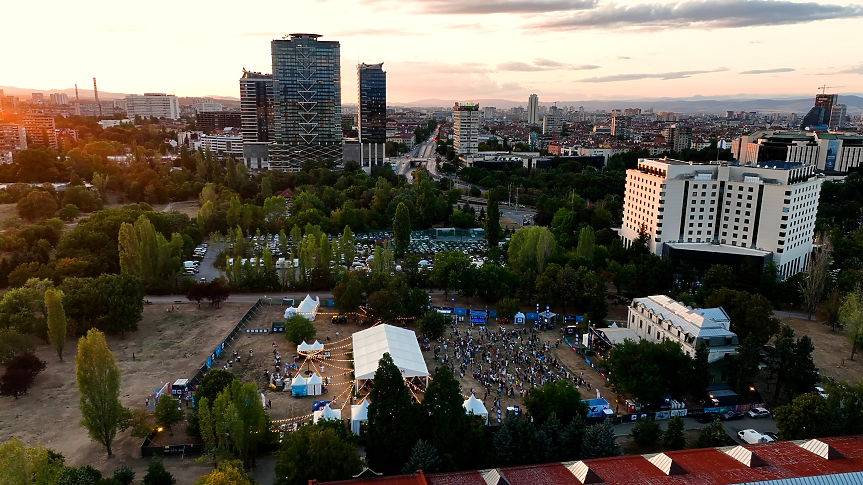 ОББ Мобайл празнува милионния си клиент