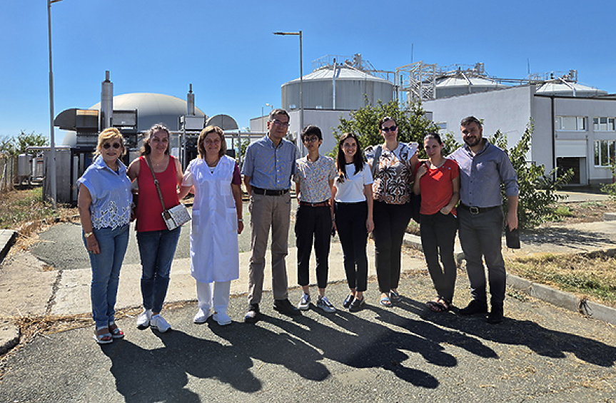 Изследователи от Софийския университет „Св. Климент Охридски“, Центъра за компетентност Clean&Circle и Tongji University; ©Софийски университет