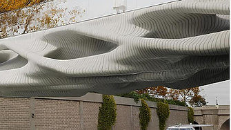 Този 3D-принтиран, абсорбиращ въглерод мост е вдъхновен от човешки кости