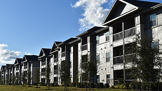 ЕС се захваща с пазара на краткосрочни наеми