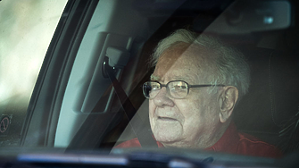 Berkshire Hathaway на Бъфет близо до най-голямата си сделка от години