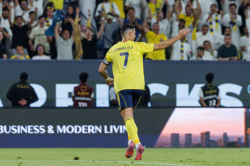 Най-добре печелещите футболисти в света за 2025 г. 