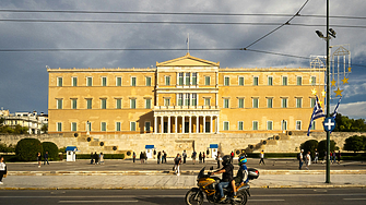 Какви доходи, инвестиции и имоти декларираха гръцките политици? 