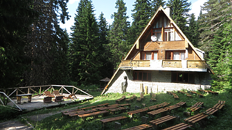 Възстановяват още една хижа на Витоша