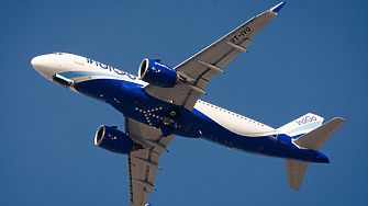 Индия и Китай възобновяват директните полети след петгодишна забрана