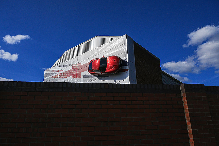 Хакерската атака срещу Jaguar Land Rover е струвала $2.5 млрд. на британската икономика