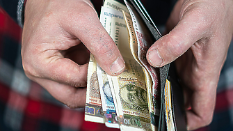 450 000 българи се осигуряват на минимална работна заплата - риск за пенсиите им