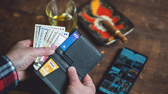 1858.85 лв. е средният осигурителен доход за август