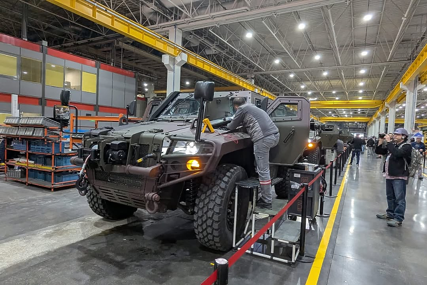 Румъния е напът да представи VLAH – първия си брониран автомобил 4x4