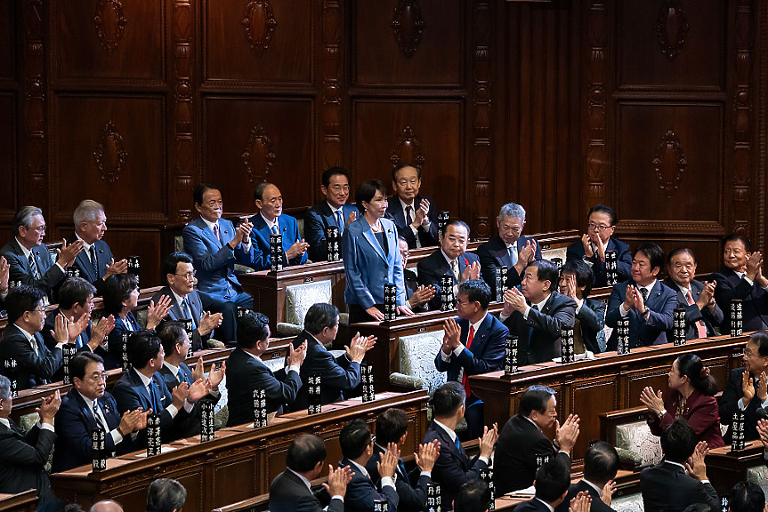 Санае Такаичи стана първата жена министър-председател на Япония