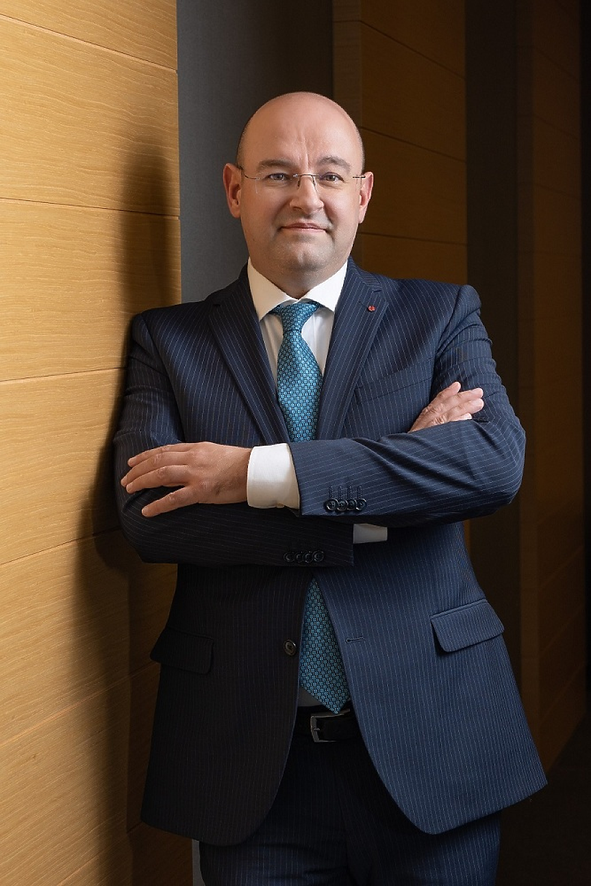 Борислав Генов, главен директор „Банкиране на дребно“