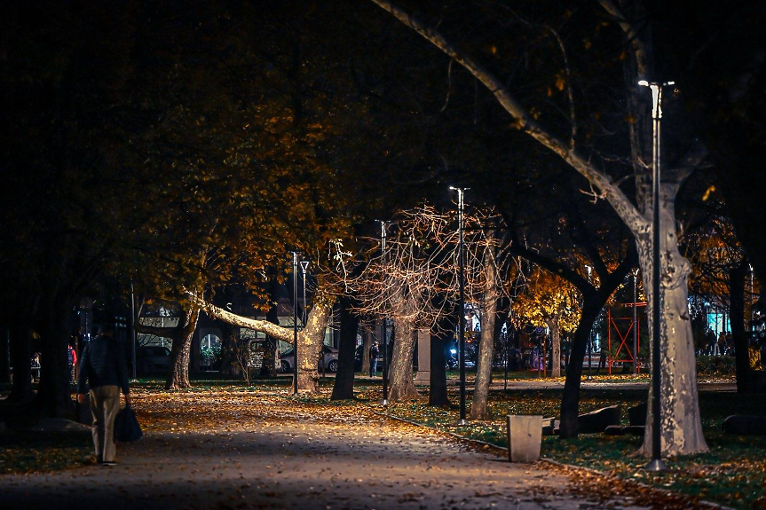 Столичният парк Заимов с ново осветление за близо 1 млн. лв.