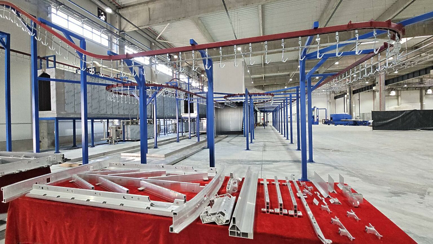 „ЗиЕс Юръп“ откри нов завод в Радиново