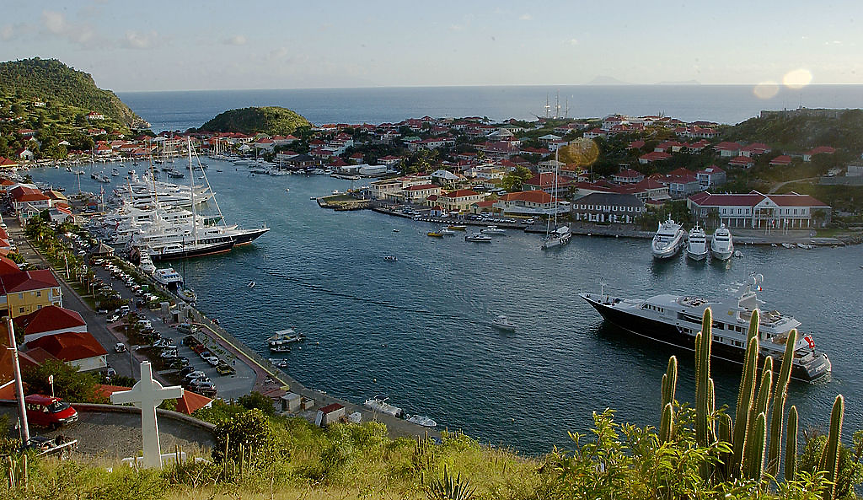 Карибският остров, където цените на най-луксозните имоти започват от $40 млн.