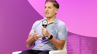 В ерата на AI: Какъв кариерен съвет дава милиардер на децата си?