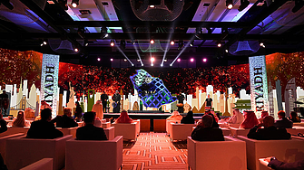 Саудитска Арабия пренасочва фокуса на държавния си инвестиционен фонд