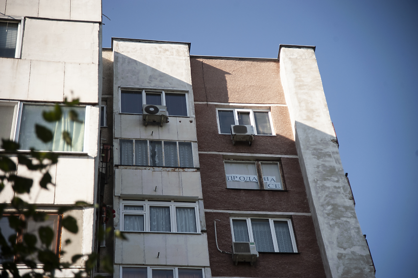 Град с едни от най-ниските заплати в България планира да повиши данъците върху имоти и автомобили