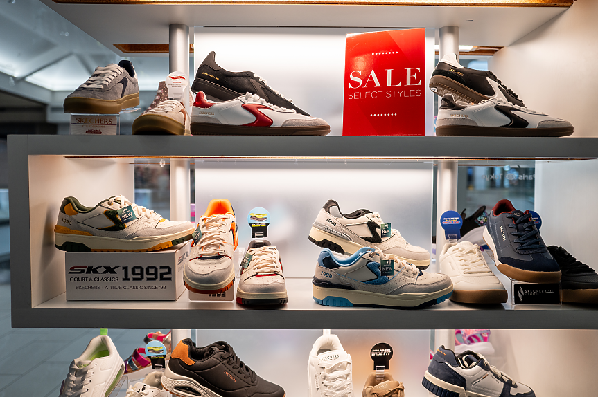 Потребителите усещат прегаряне от отстъпки преди Черния петък, показва проучване