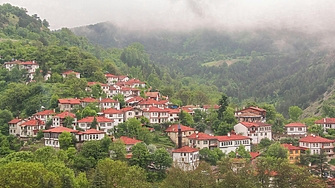 Мецово: Зимната перла на Гърция с езера, гори и ски курорти