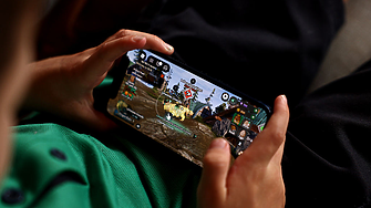 Roblox ще блокира чатовете на деца с непознати възрастни