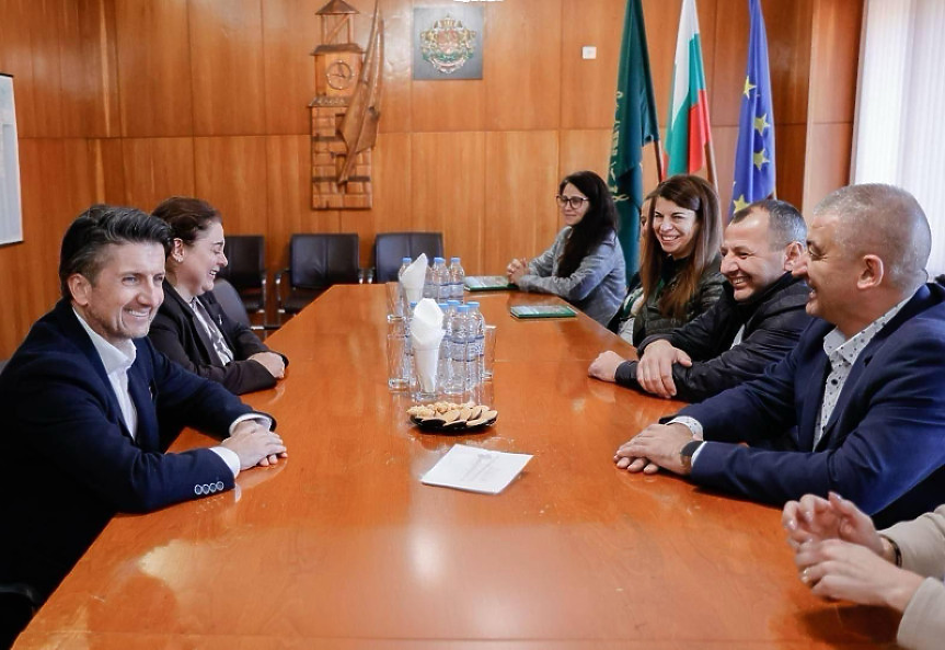 Среща на министъра на туризма Мирослав Боршош и кмета на град Елена Дилян Млъзев; ©Министерство на туризма