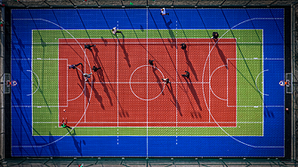 Мултифункционална спортна площадка за 170 000 лв. откриха в Нови Искър