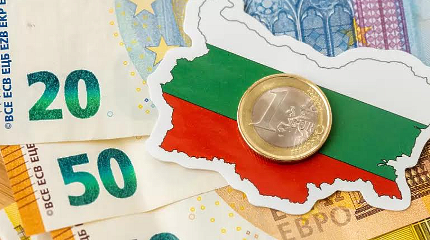 БДЖ ще приема левове и евро през януари. Ето по какви правила