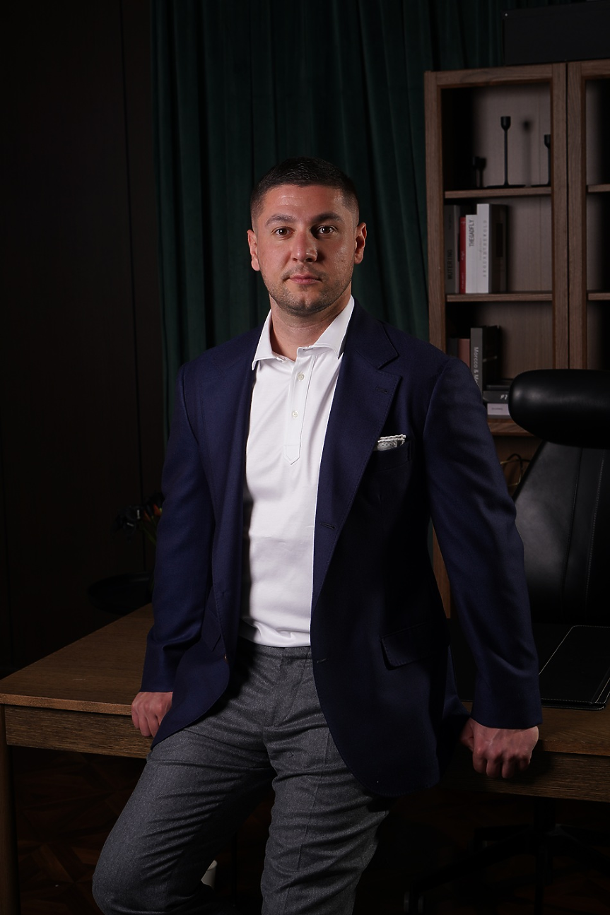 Създателят на UEB3 Ventures Виктор Узунов