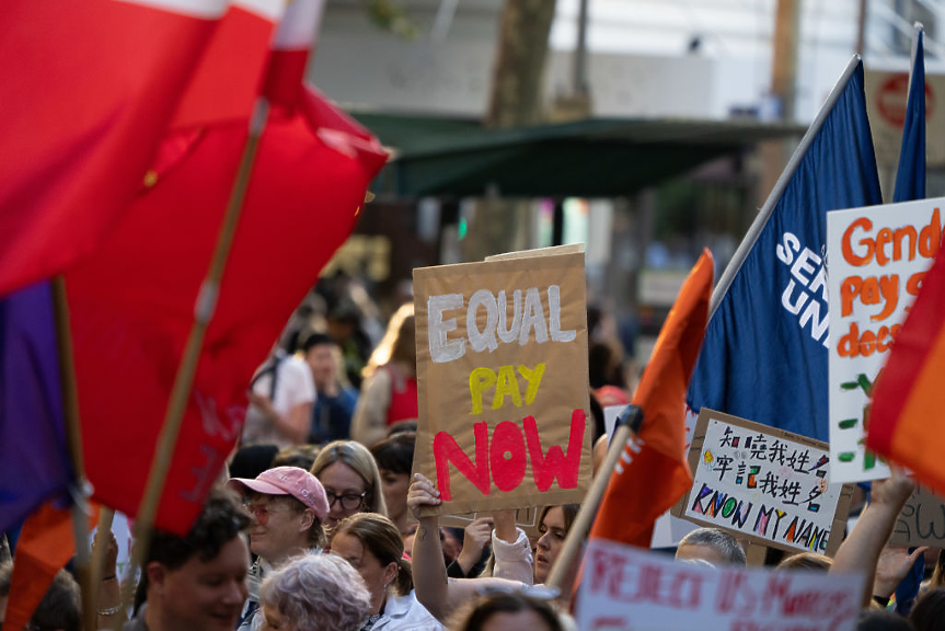 В почти всеки регион: Най-богатият 1% е по-богат от 90% от населението