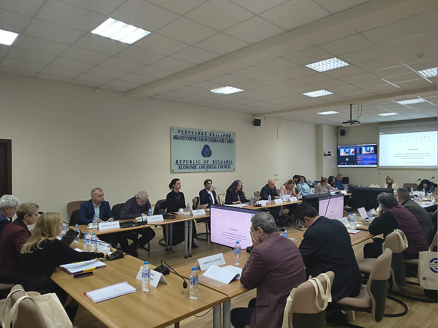 Икономически и социален съвет