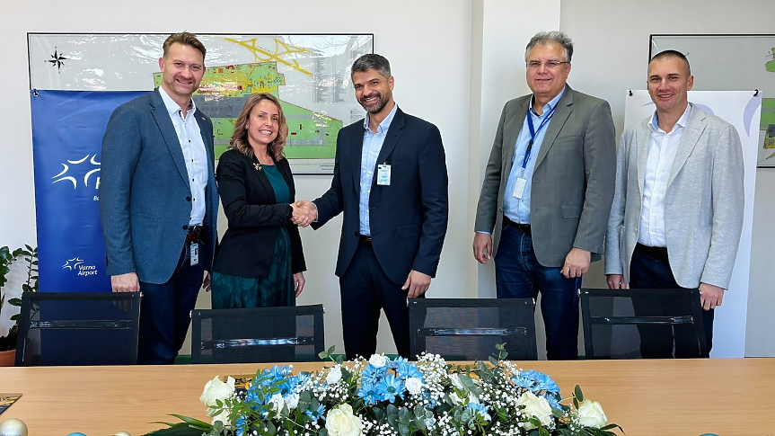 Подписване на договора между „Фрапорт Туин Стар Еърпорт Мениджмънт“ АД и IAAC; ©Фрапорт Туин Стар Еърпорт Мениджмънт