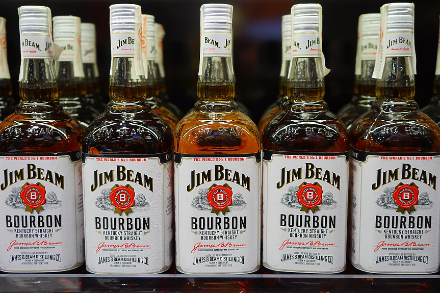 Производството на Jim Beam спира за година в основната дестилерия
