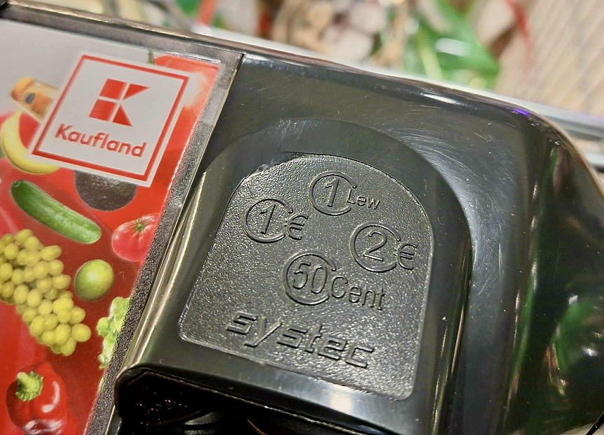 Новите монетници на количките за пазаруване в Kaufland; ©Kaufland България